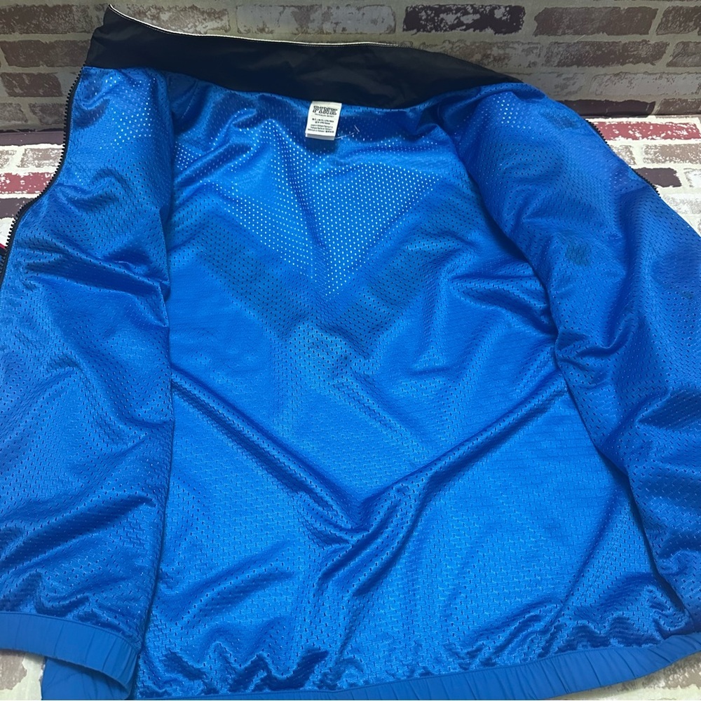 PINK Victoria's Secret Windbreaker Blue and White Jacket size ML - Picture 8 of 9